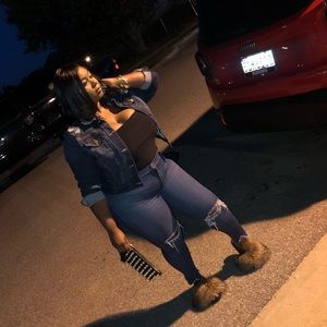 Meet your Posher, Elisha